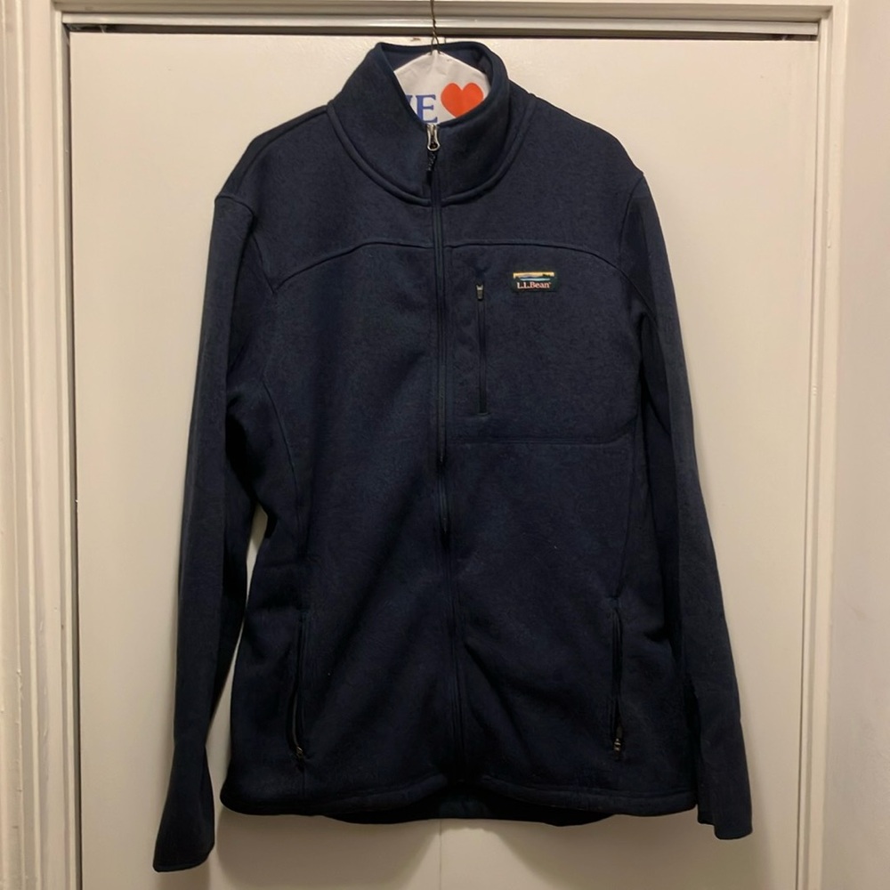 L.L. Bean Blue Performance Jacket with High Collar and Zip-Up Style